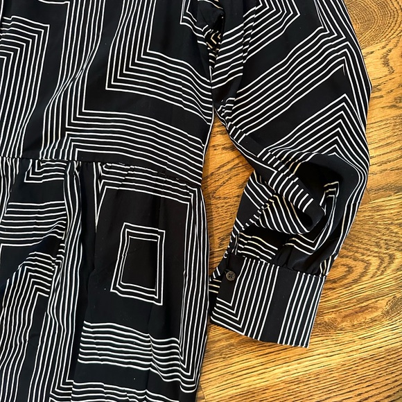 Geometric Black and White Dress H&M large - Picture 5 of 7